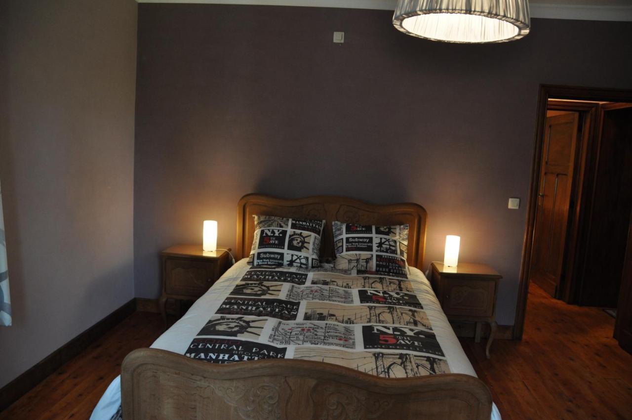 Santa Fe - Lutrebois Bed & Breakfast Бастон Екстериор снимка